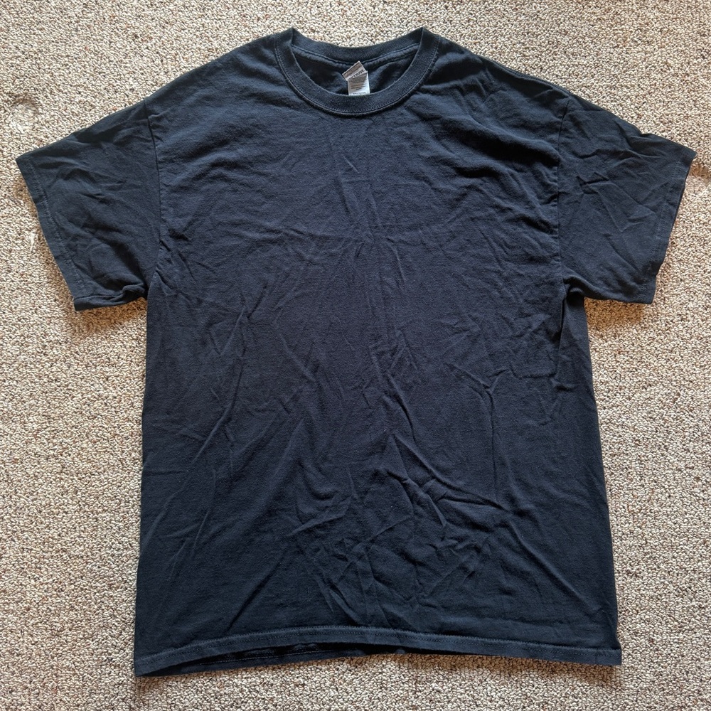 Black Tee